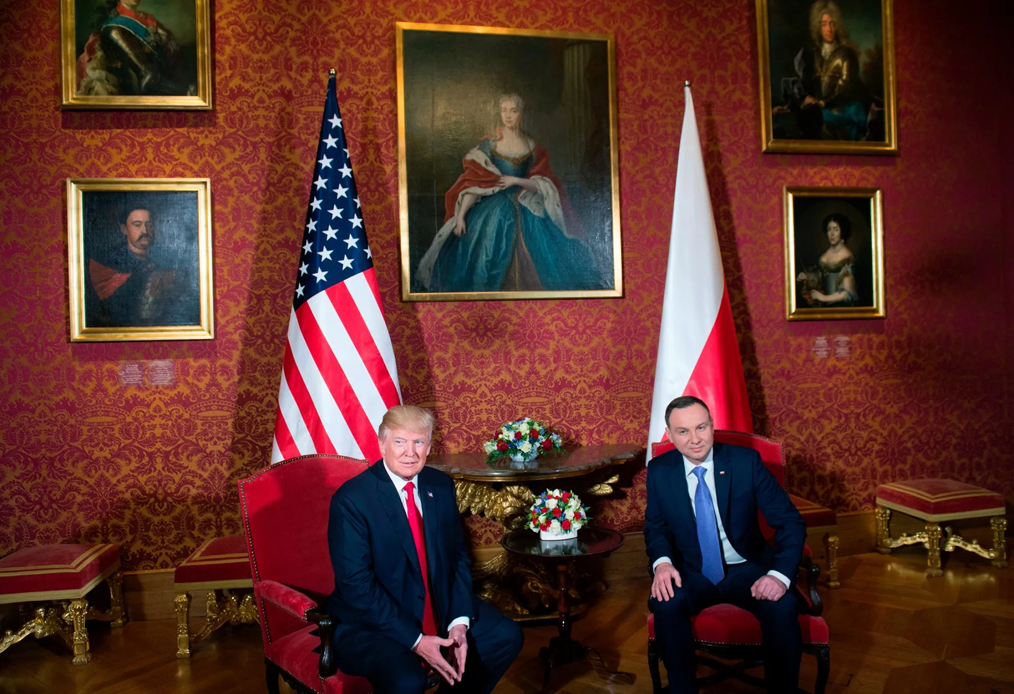 Політичний розкол у Польщі на тлі візиту до Трампа